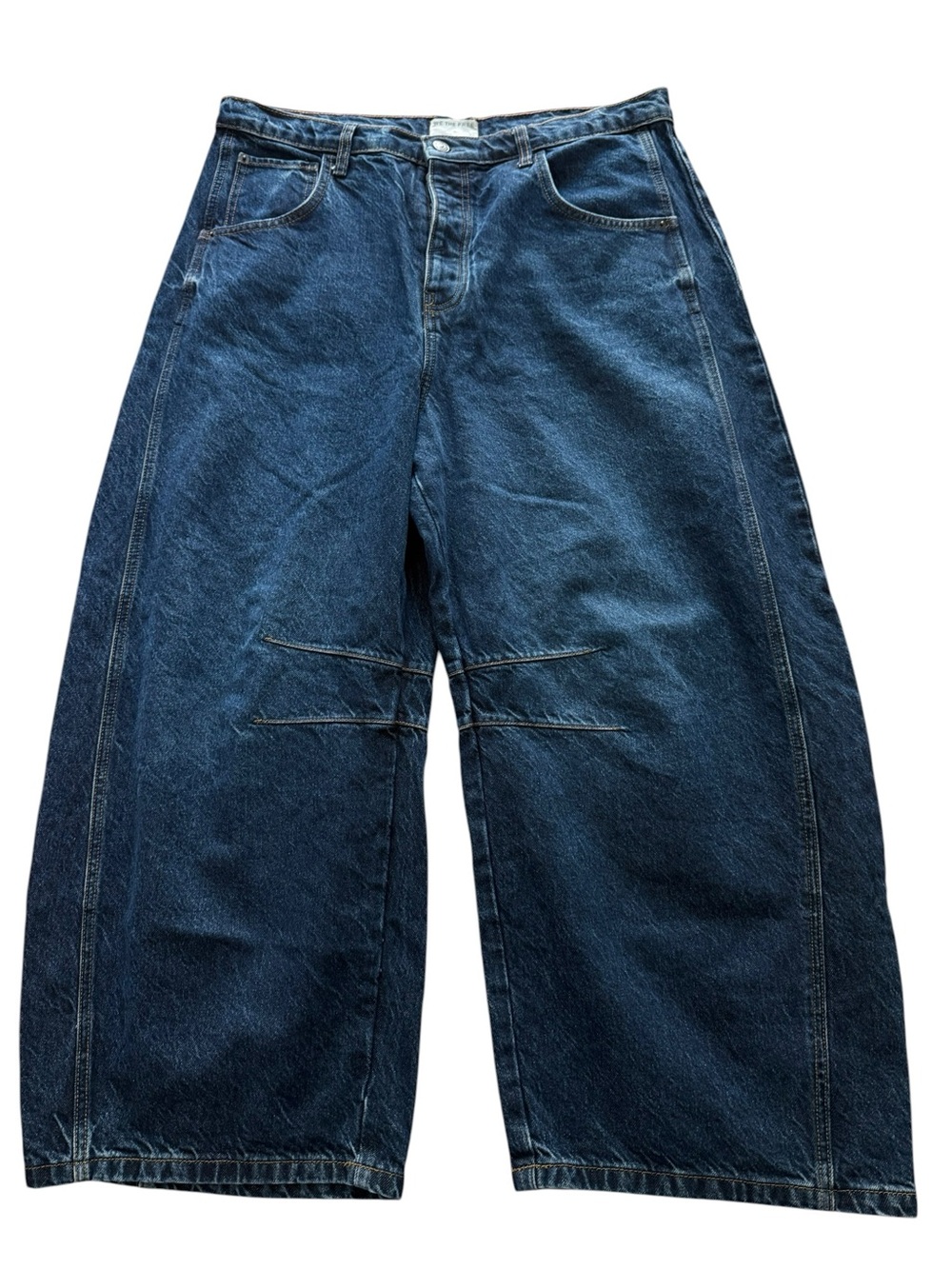 We The Free Good Luck Mid-Rise Barrel Jeans Size 32 Dark Wash - Picture 3 of 8